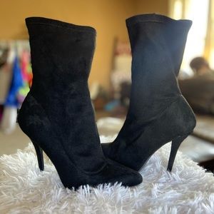 Wild Diva size 7.5 booties